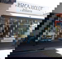 Remy  Violette - Queensland Tourism