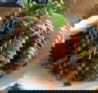 Holdfast Hotel - Queensland Tourism