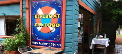 Lifeboat Seafood - QLD Tourism 2