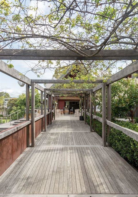 Vines Restaurant At Hollydene Estate - Queensland Tourism 12