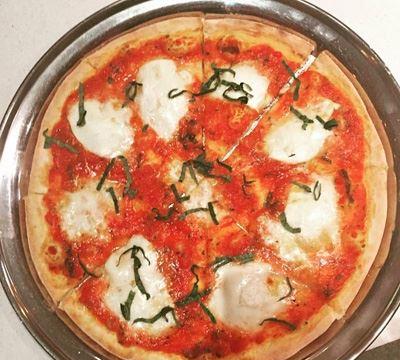 Farina 00 Wood Fired Pizza - QLD Tourism 5