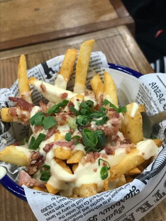 Hello Harry Lilydale - Queensland Tourism 0