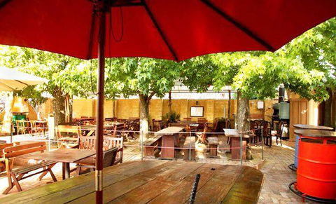 Ken's Humble Pie Shop - Queensland Tourism 1