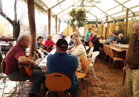 Ken's Humble Pie Shop - Queensland Tourism 7