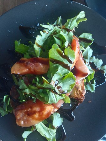 Little Red Providore - Queensland Tourism 0