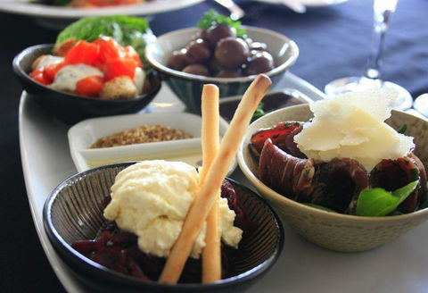 Jayliano's - Queensland Tourism 18