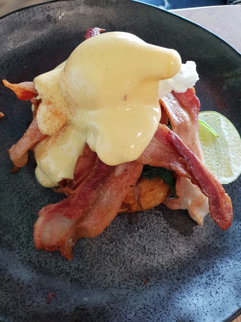 Pawpaw Cafe - QLD Tourism 1