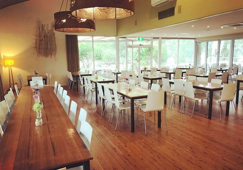 Spoons Riverside - Queensland Tourism 4