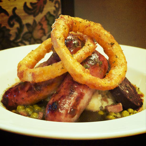 Karama Plaza Tavern - QLD Tourism 1