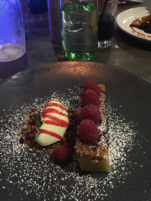 Aqua Restaurant & Bar - Queensland Tourism 8
