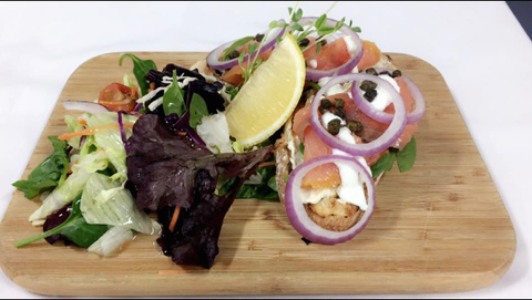 Woods And Irons Restaurant @ The Moranbah Golf Club - Queensland Tourism 3