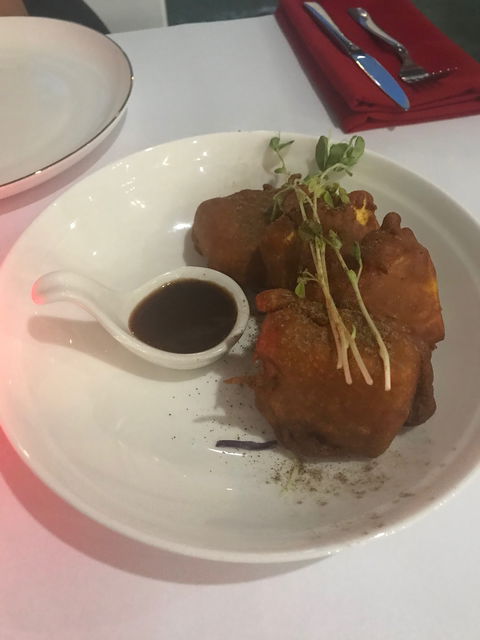 Roshni Fine Indian Cuisine - QLD Tourism 11