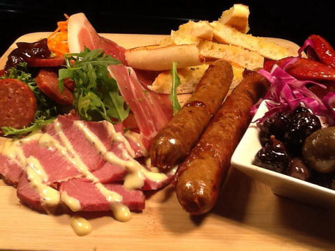 SSS BBQ Barns Tamworth - QLD Tourism 2