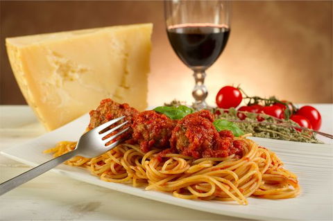 Domenico’s On Kings–Italian Restaurant - QLD Tourism 0