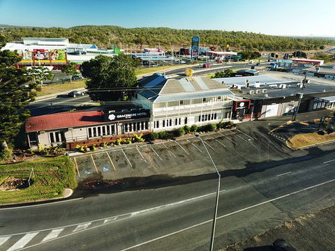 Gracemere Hotel & Bistro - Queensland Tourism 0