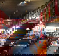 Lous Cafe Restaurant - Queensland Tourism
