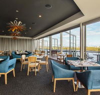 Wildflower Restaurant and Bar at Best Western Plus Lake Kawana