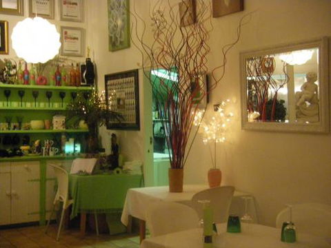 Garden Of Eating BYO Restaurant - Queensland Tourism 1