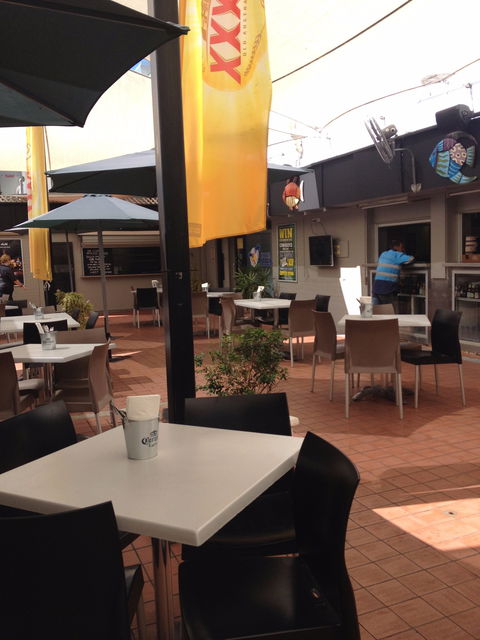Hotel Allen - Queensland Tourism 8
