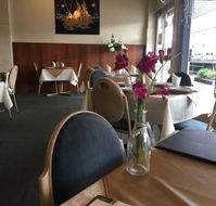 Unanderra Thai Restaurant - Queensland Tourism