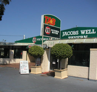 Jacobs Well Bayside Tavern - Queensland Tourism