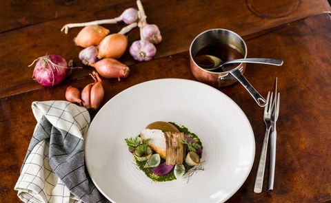 The Peak Restaurant At Spicers Peak Lodge - Queensland Tourism 13
