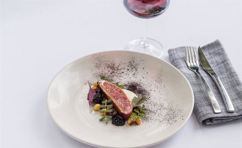 The Peak Restaurant At Spicers Peak Lodge - Queensland Tourism 7