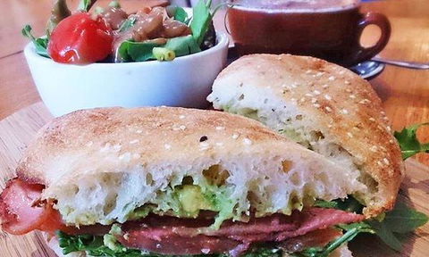 Cormorant Bay Cafe - Queensland Tourism 10