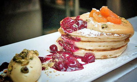 Cormorant Bay Cafe - Queensland Tourism 13