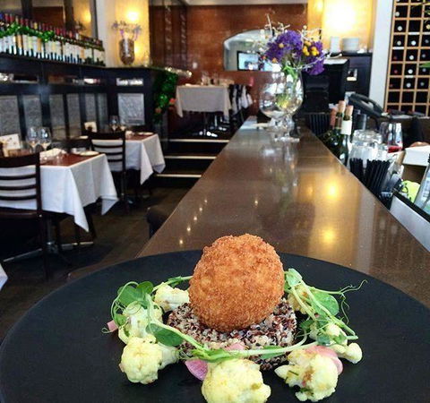 A La Bouffe Bar & Bistro - QLD Tourism 13