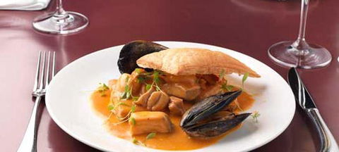 A La Bouffe Bar & Bistro - QLD Tourism 1