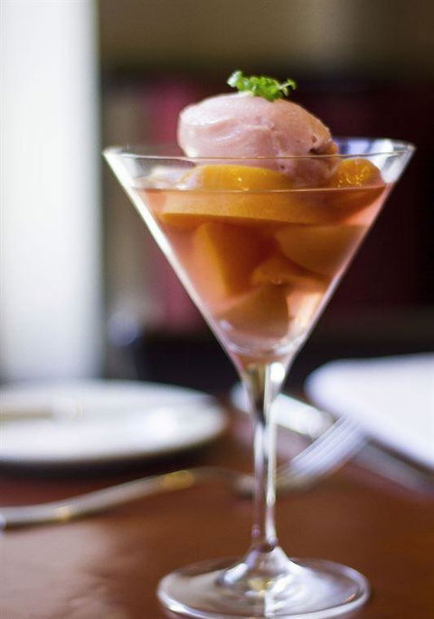 A La Bouffe Bar & Bistro - QLD Tourism 21