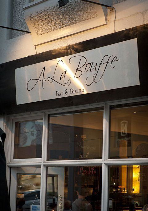 A La Bouffe Bar & Bistro - QLD Tourism 41