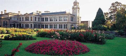 Albert Park Hotel - QLD Tourism 0