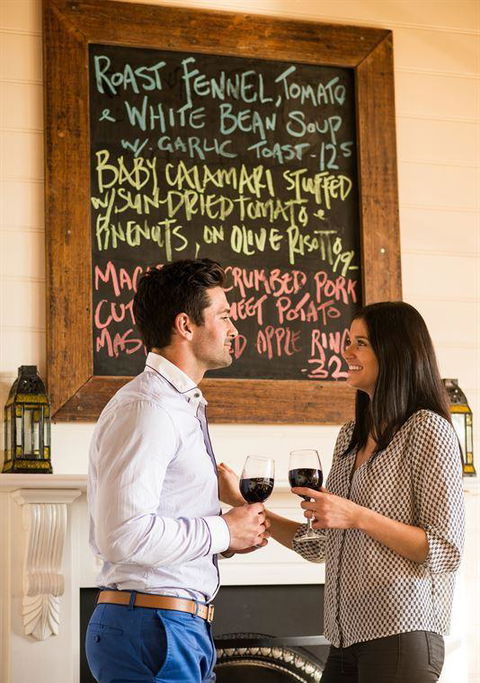 The Boathouse Restaurant - QLD Tourism 5