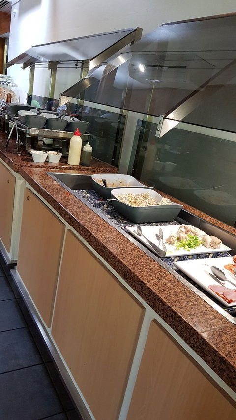 Mimi's Restaurant - Queensland Tourism 2