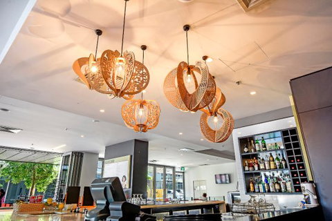 Table Forty Three - Queensland Tourism 0