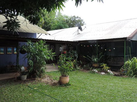 The Last Tucker Coffee Shop And Art Gallery And Bed & Breakfast - Queensland Tourism 0