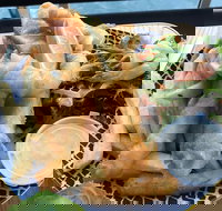 Hooked - QLD Tourism