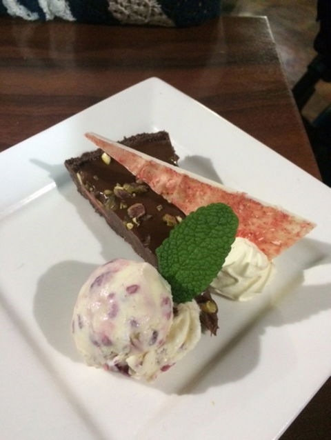 Bridge Hotel Bistro - QLD Tourism 3