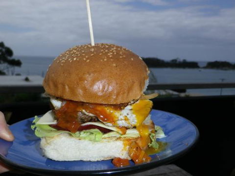 Havnabite Tucker Spot - QLD Tourism 0