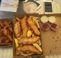 Wynyard Seafoods on the Wharf - QLD Tourism