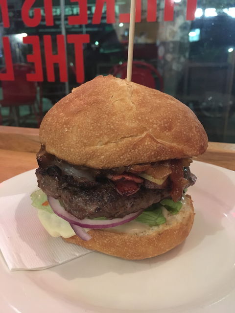 Flipside Burger Bar - QLD Tourism 2