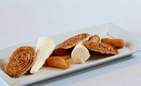 Other Side Of The Moon Restaurant - QLD Tourism 18