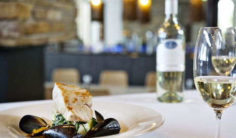 Other Side Of The Moon Restaurant - QLD Tourism 1