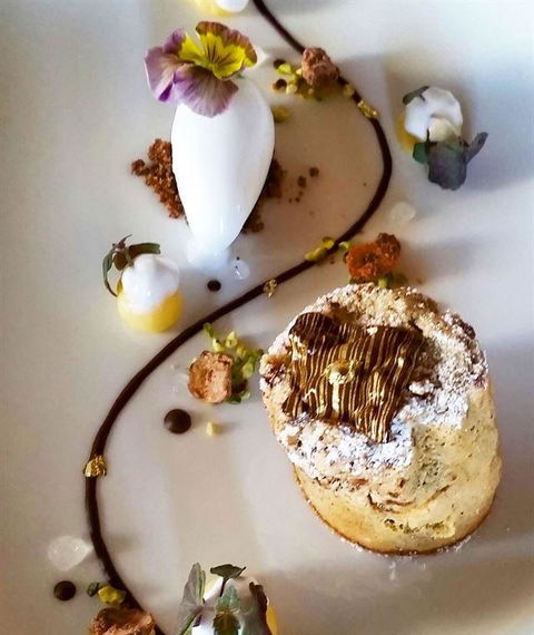 Other Side Of The Moon Restaurant - QLD Tourism 19