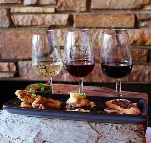 Other Side Of The Moon Restaurant - QLD Tourism 23