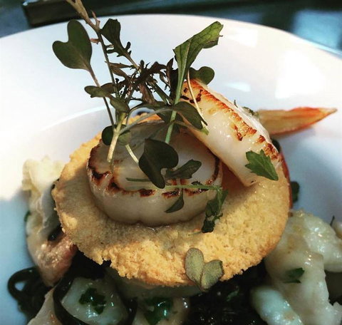 Table 426 - Queensland Tourism 17