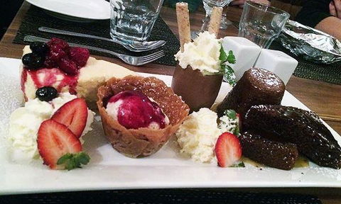 The Bay Cafe - Queensland Tourism 5