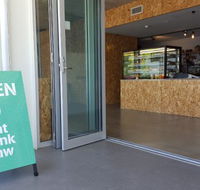 Eat Drink Raw - QLD Tourism